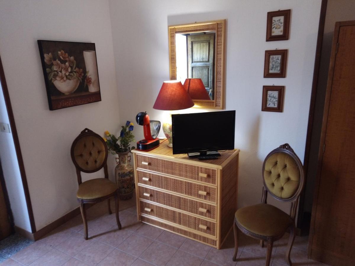 L'Antica Quercia B&B Castell'Umberto Dış mekan fotoğraf